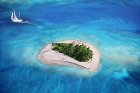 世界游泳接力队训练营营养与康复方案第17版公布，游泳接力赛名单